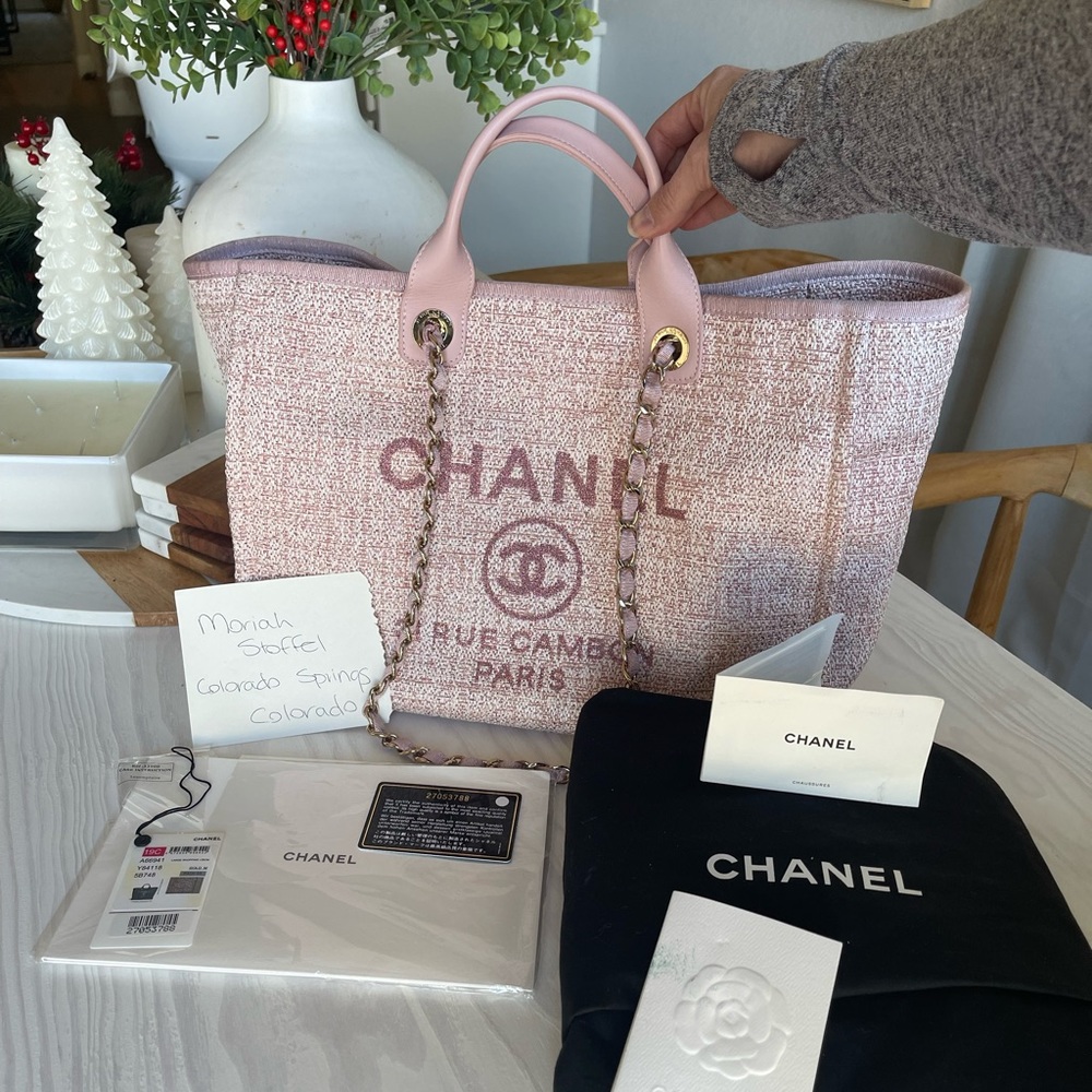 Pink Chanel Deauville 19c